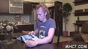 A cuckold couple aroused by homemade sex