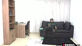 18 Year Old Cutie Pie Gets Her Twat Stretched and Filled