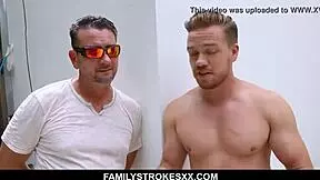 Old man’s stepdaughter fucked in familystrokes video