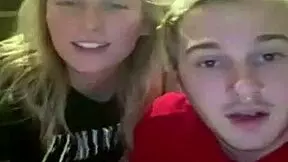 18-year-old blonde teen's periscope session