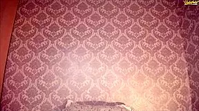 Masturbate with me: Webcam 18 years old girl on Ohmibod
