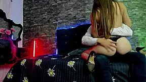 Hot teen showcased how a tight ass can be enjoyed in a one on one sex session