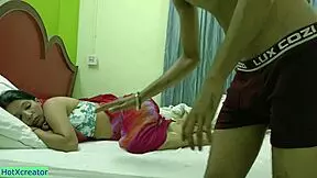 Chaddi Chor punishes young Indian girl