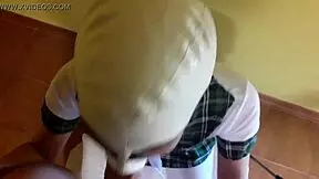 Amateur Laura performs deep throat after which she offers her man a blowjob and all the way to a facial