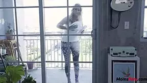 Stepdaughter and stepmother clean together and then fuck