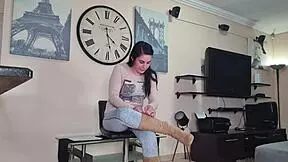 BBW Beauty clients get more involved with Casting scenes, as it turns into a gross piss drinking Session