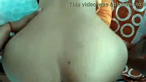 Young friend flaunts her huge behind as she performs an incredible blowjob in morning erection video