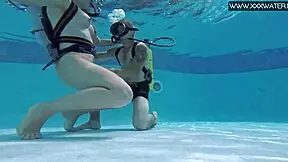 Steamy pool scenes with Minnie