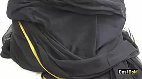 Young 18y.o. Indian bhabhi Uses dildo on her horny ass and shows her seductive side
