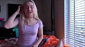 Aria Banks in steamy Twitter scene