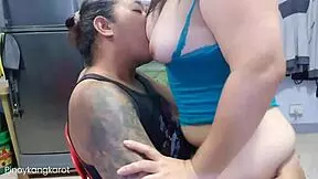 Chubby Filipino girl enjoys intimacy
