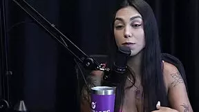 Bisexual cuckolds enjoy tantra and blowjobs with hot wives