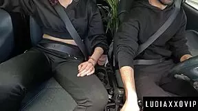 Stepdad’s naughty fingering of his shy stepdaughter in the car