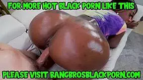 His stepsis has the best looking ass in the world - ebony porn