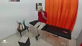 Amateur couple enjoys hardcore sex with big dicks and asses