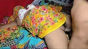 Desi hot village wife enjoys hard sex in yellow sharee