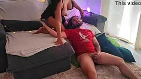 An amateur couple decided to start their life with a homemade porn video