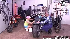 A German step family makes a threesome after the party