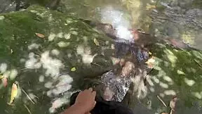 Juicy Latina gets wet and wild in steamy encounter