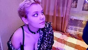 Amateur teen gets double pleasure